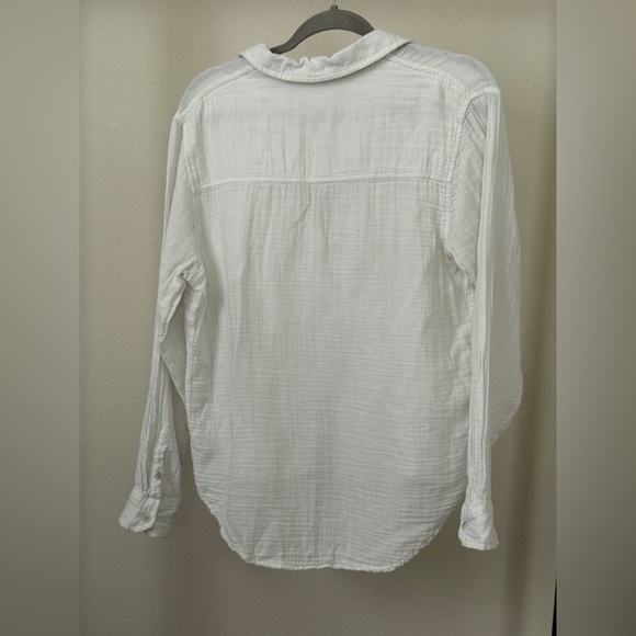 Universal Thread Cream Button-Down Shirt - Picture 8 of 9